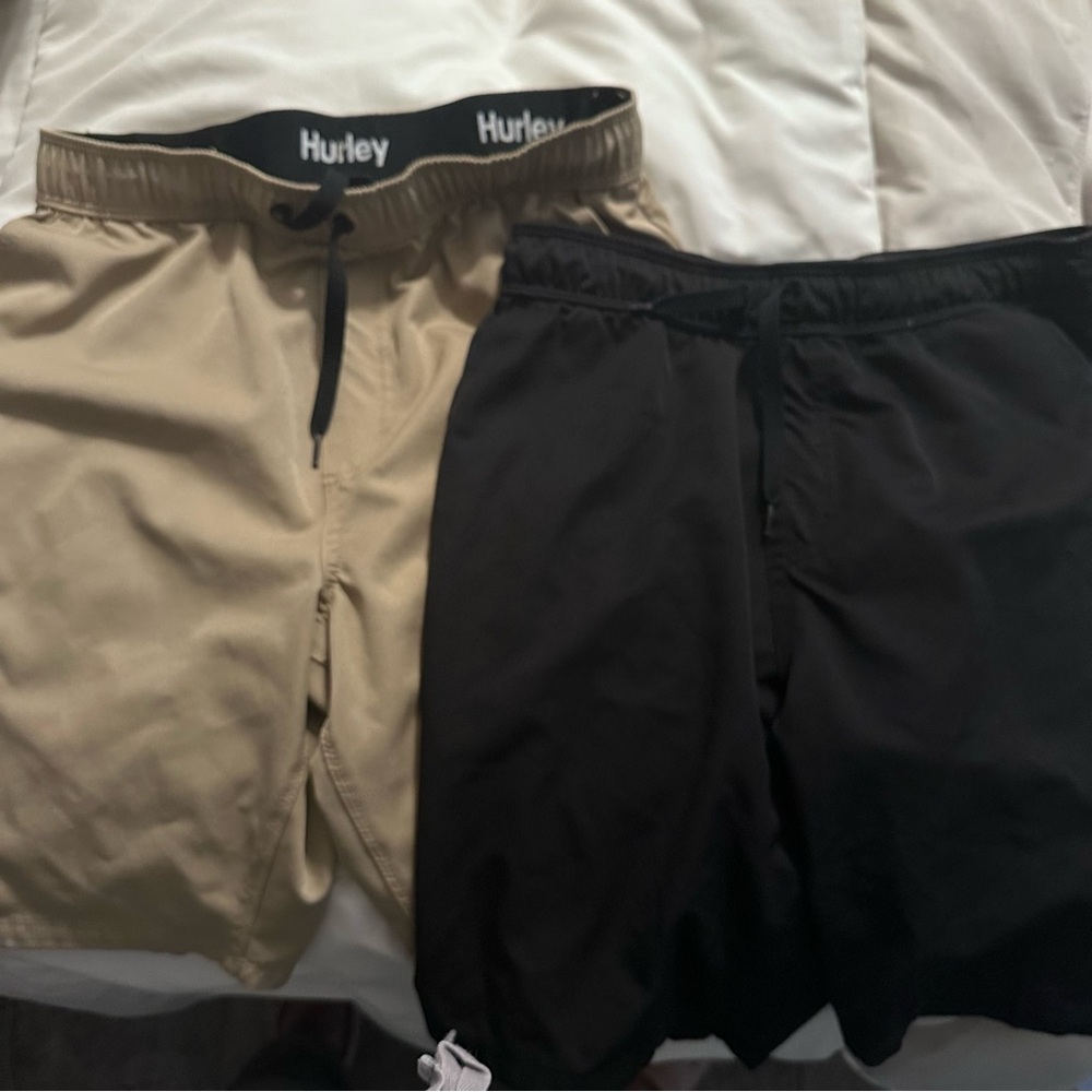 Hurley Black Elastic Shorts